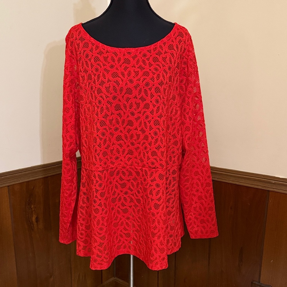 Gorgeous NWOT Lane Bryant Red Lace Top. Size 18